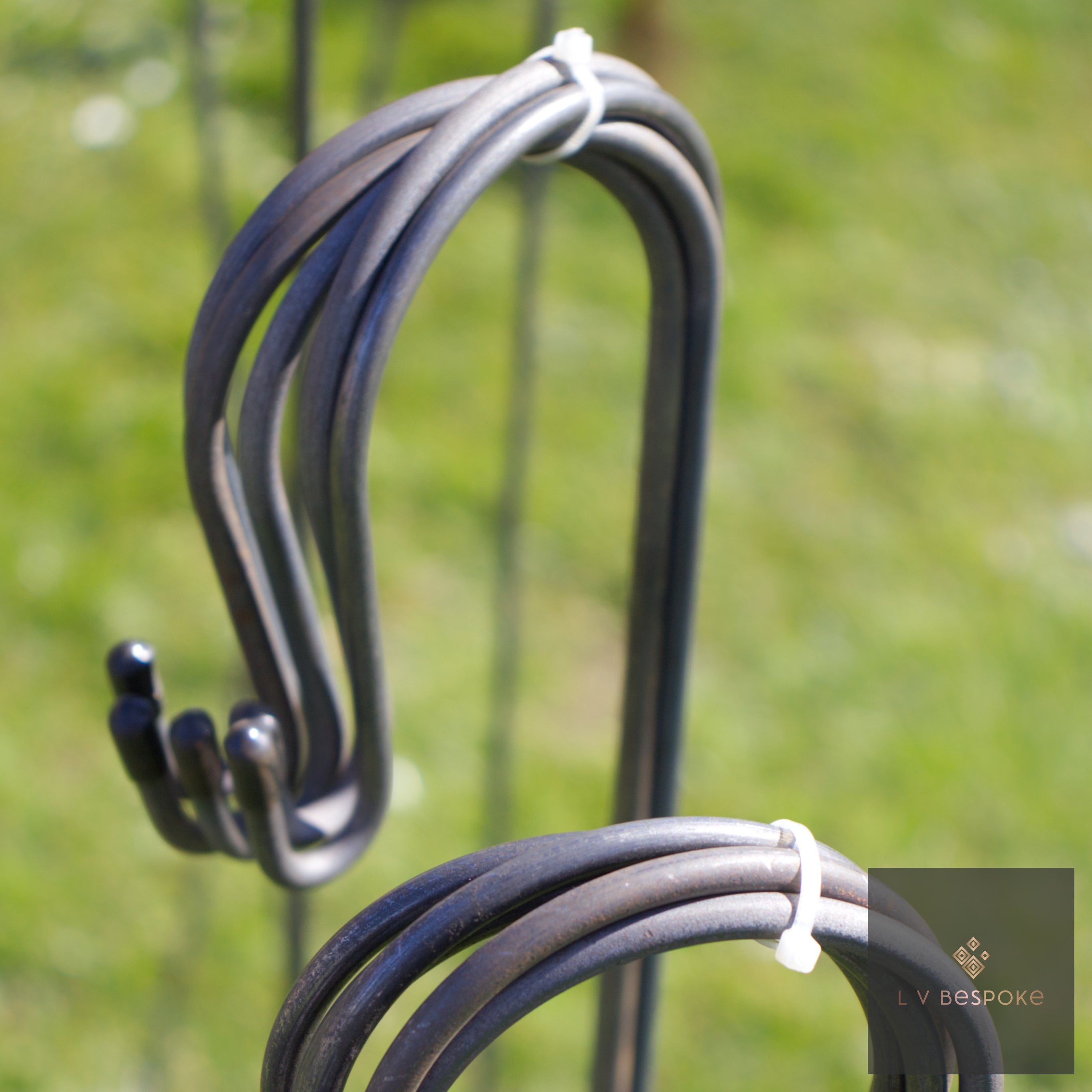 Shepherd's Crook Hanger | Handcrafted Steel Garden Feature Pack of 5 Classic - English Country Gardens