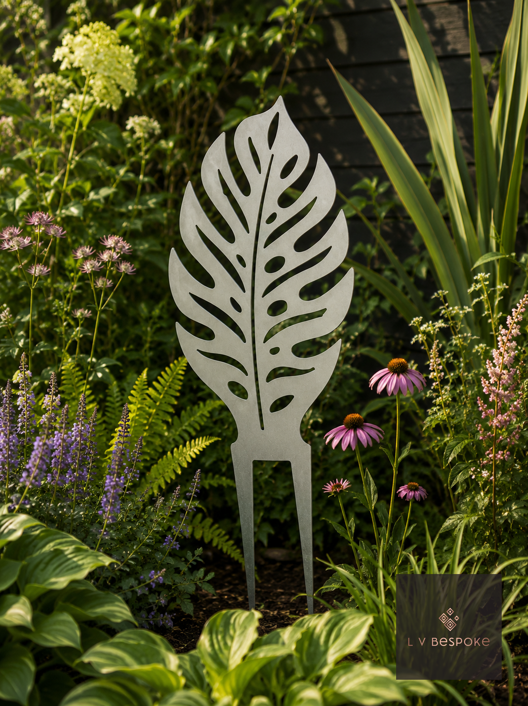 Leaf Stakes and Garden Wall Art Monstera Leaf Garden Stake - English Country Gardens