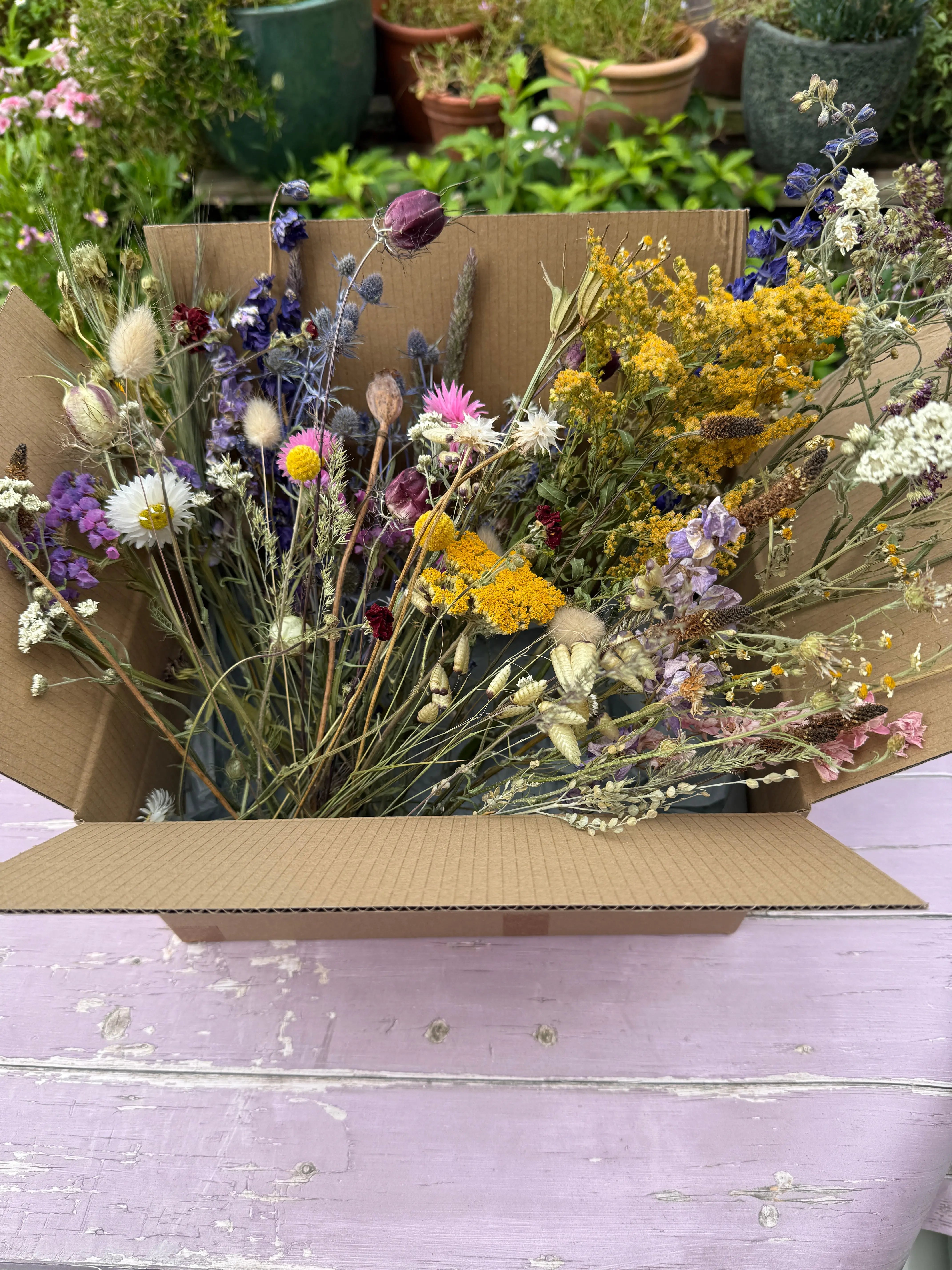 Dried Flower Craft Box - English Country Gardens