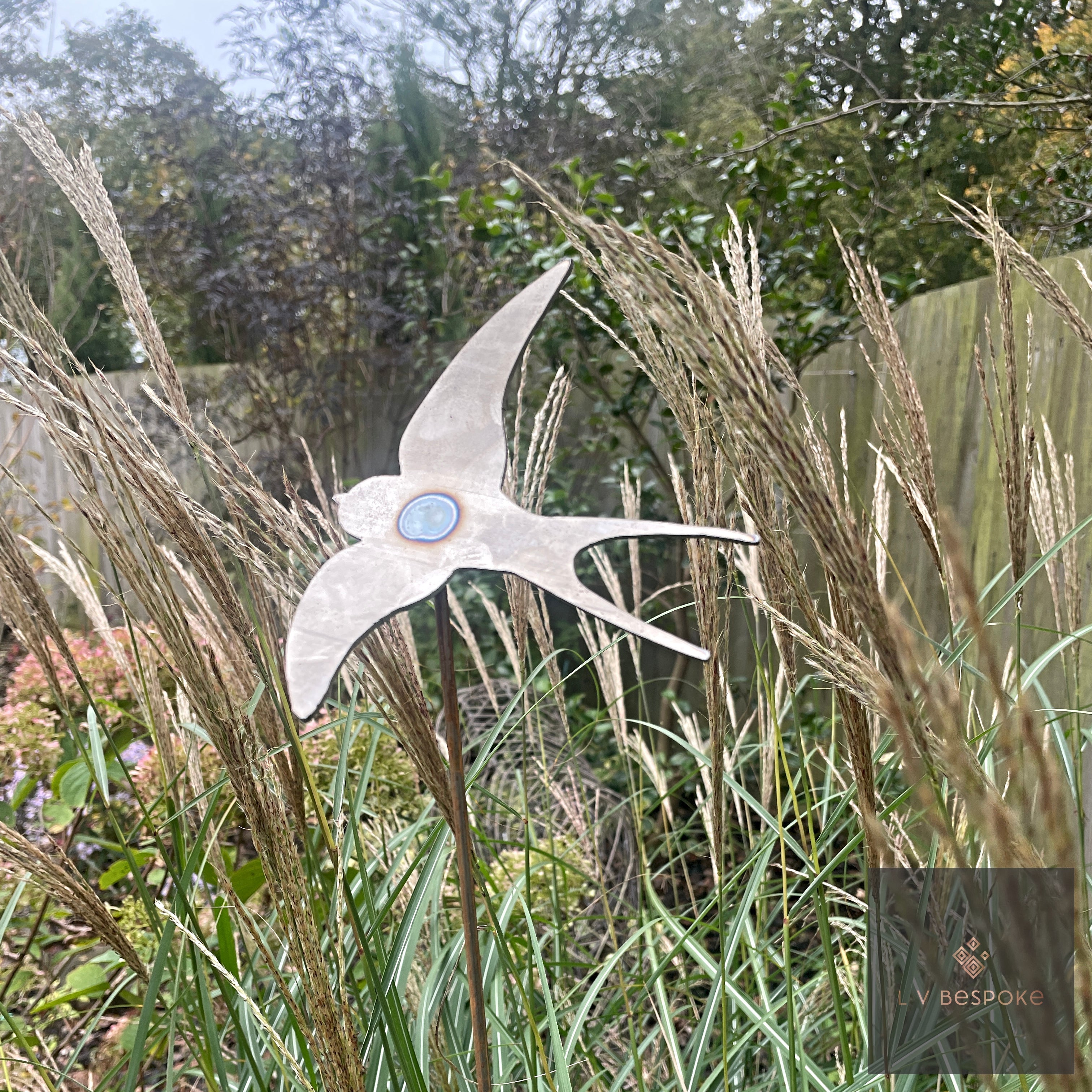 Swaying Bird & Insect Garden Stakes | Kinetic Steel Decoration - English Country Gardens