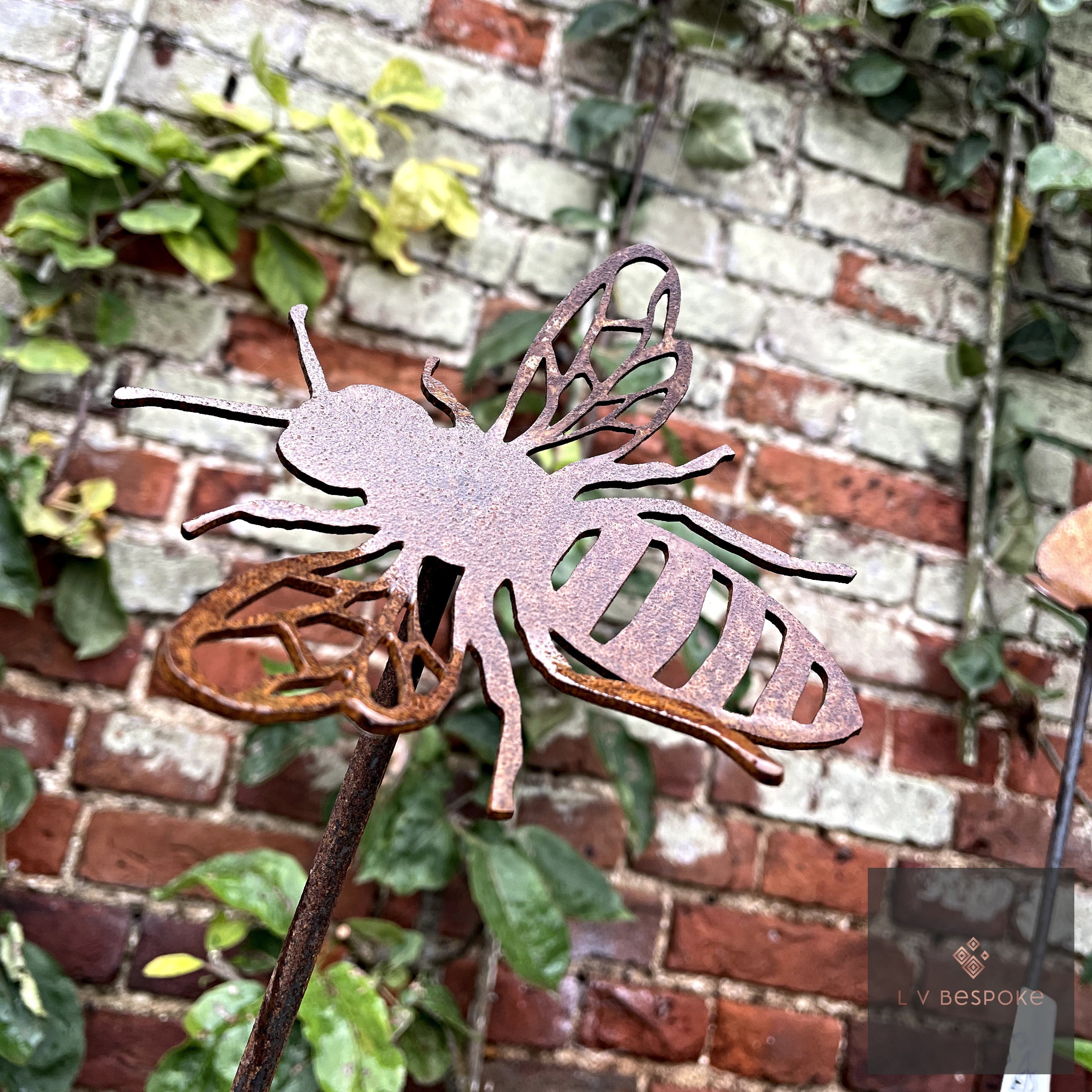 Decorative Bee Drinker | Handcrafted Steel Garden Feature Bee 2 - English Country Gardens