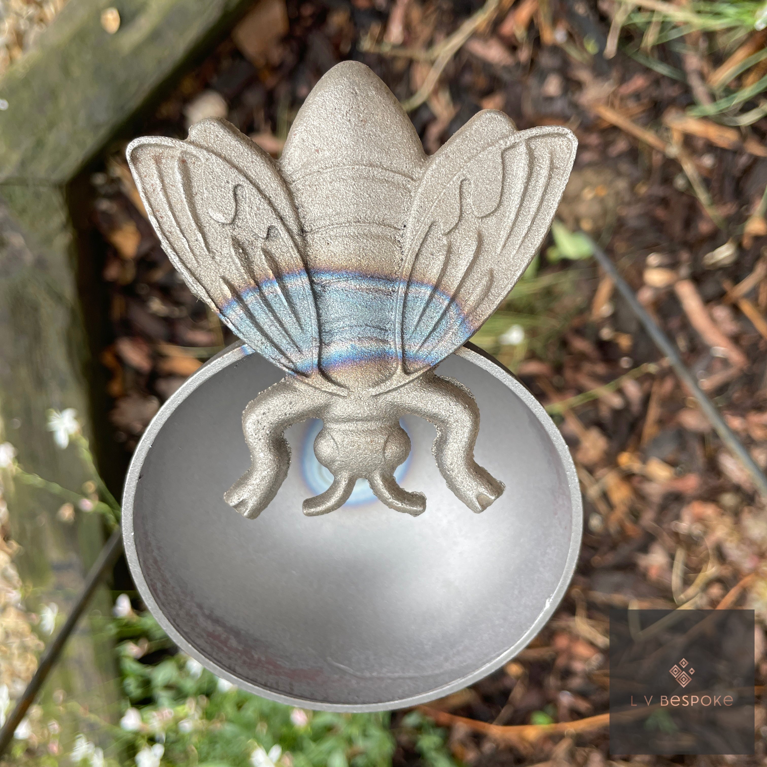 Decorative Bee Drinker | Handcrafted Steel Garden Feature Bee 1 - English Country Gardens