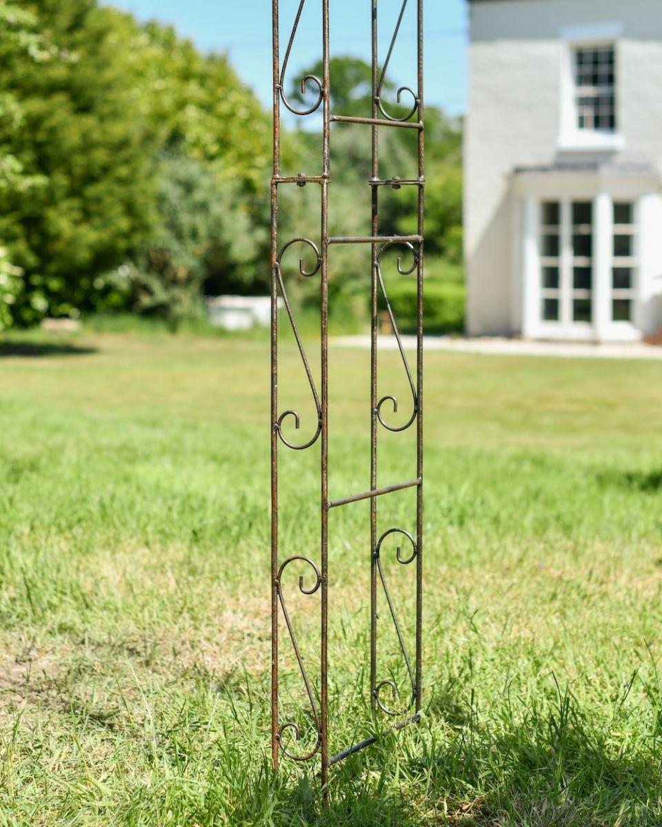 'Hadleigh' Ornate Rose Arch