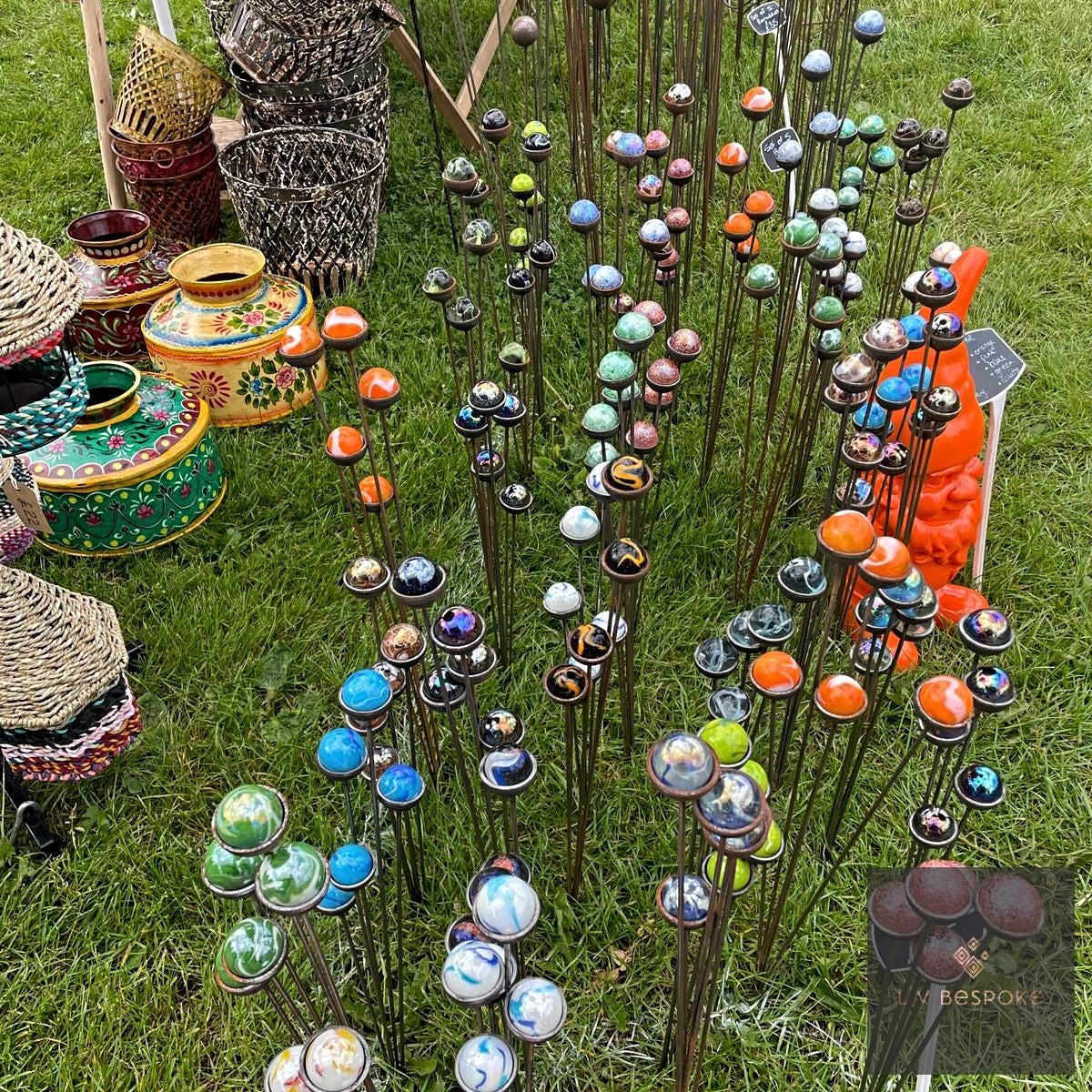 Marble Sun Catcher Garden Stake - English Country Gardens